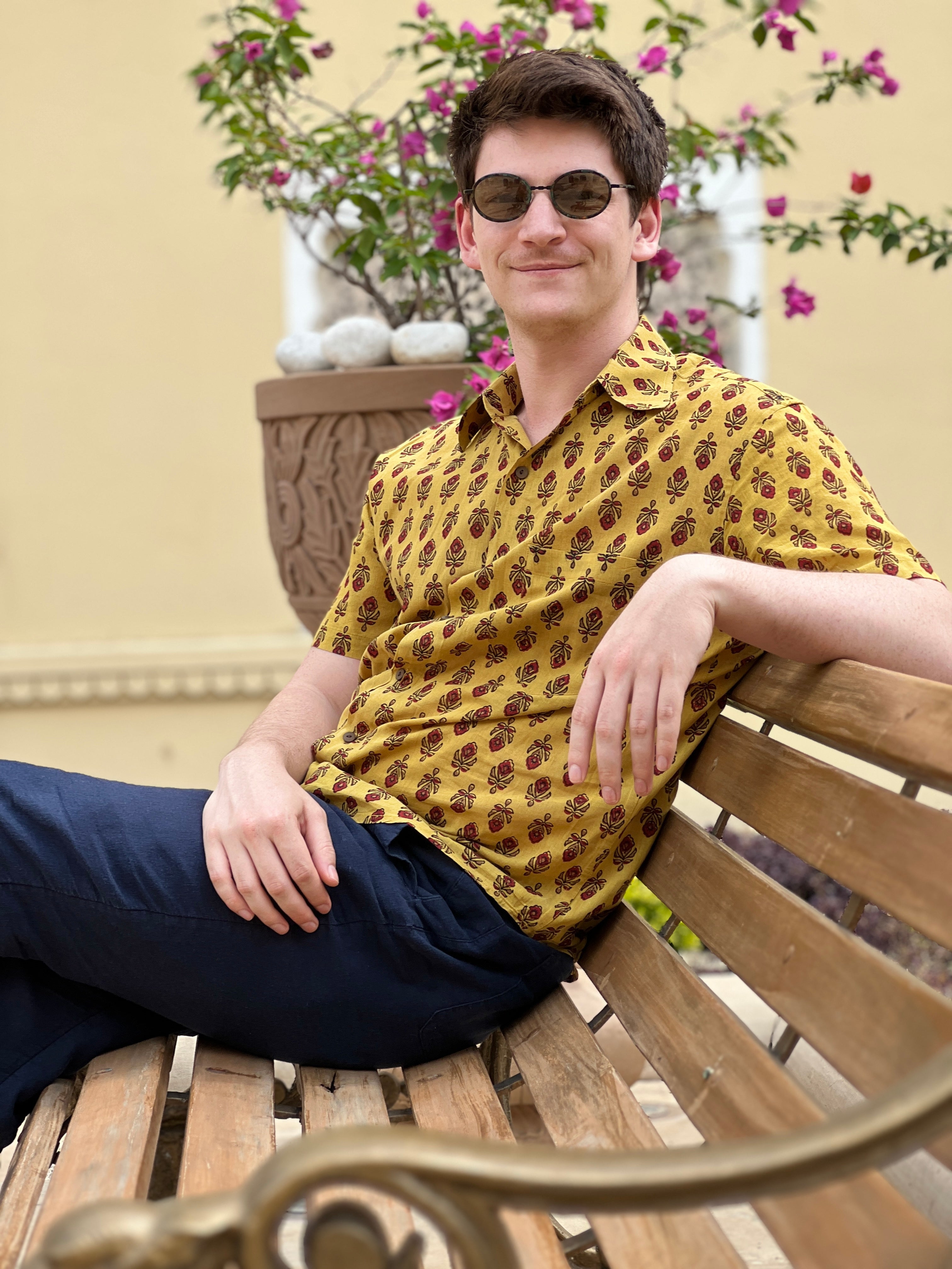 Amber Amer Men's Short Sleeve Shirt