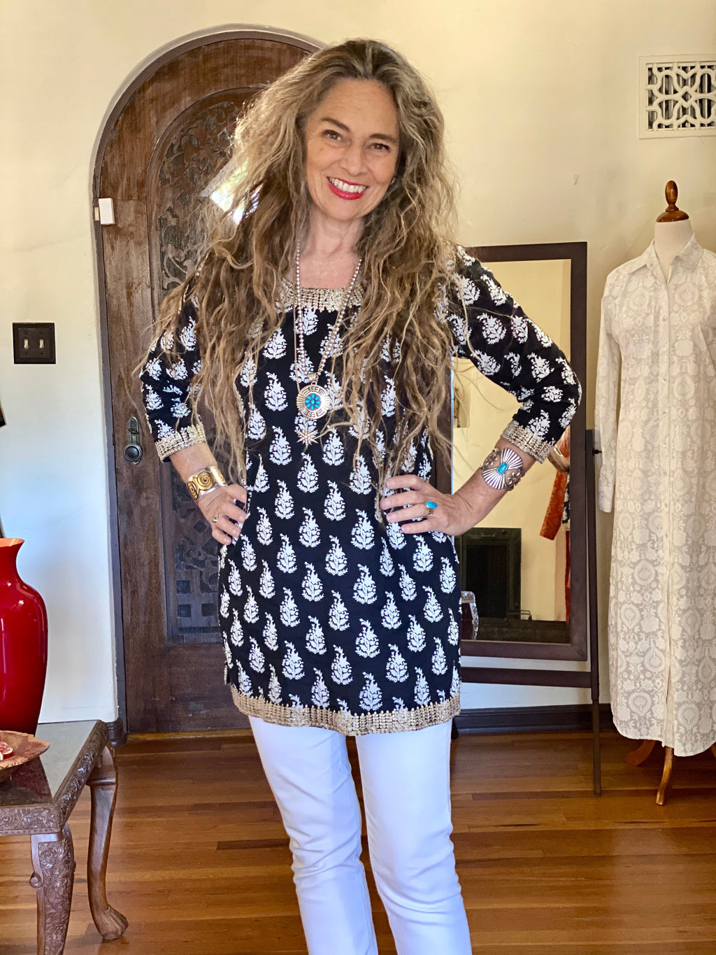 Luisa Tunic Obsidian